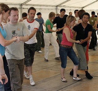 877403024_f8d309e459_2