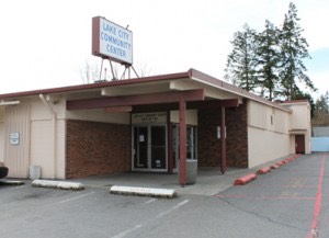 LCCommunity-Center-entry-300x217